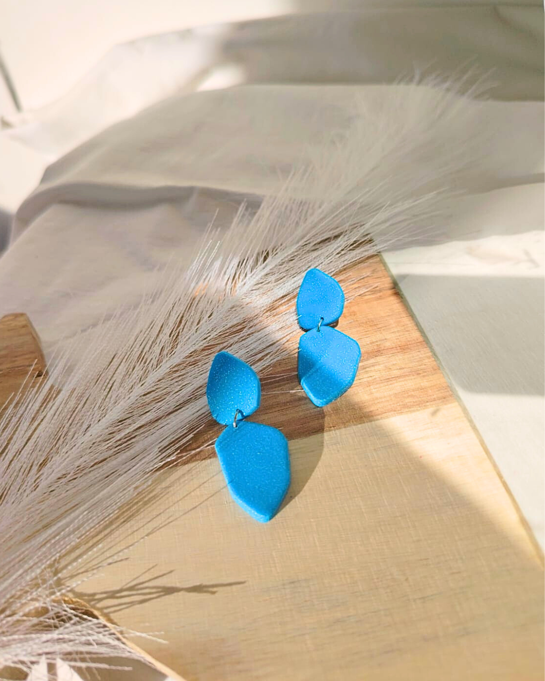 Blue Touch - unikatne plave naušnice za posebne prigode