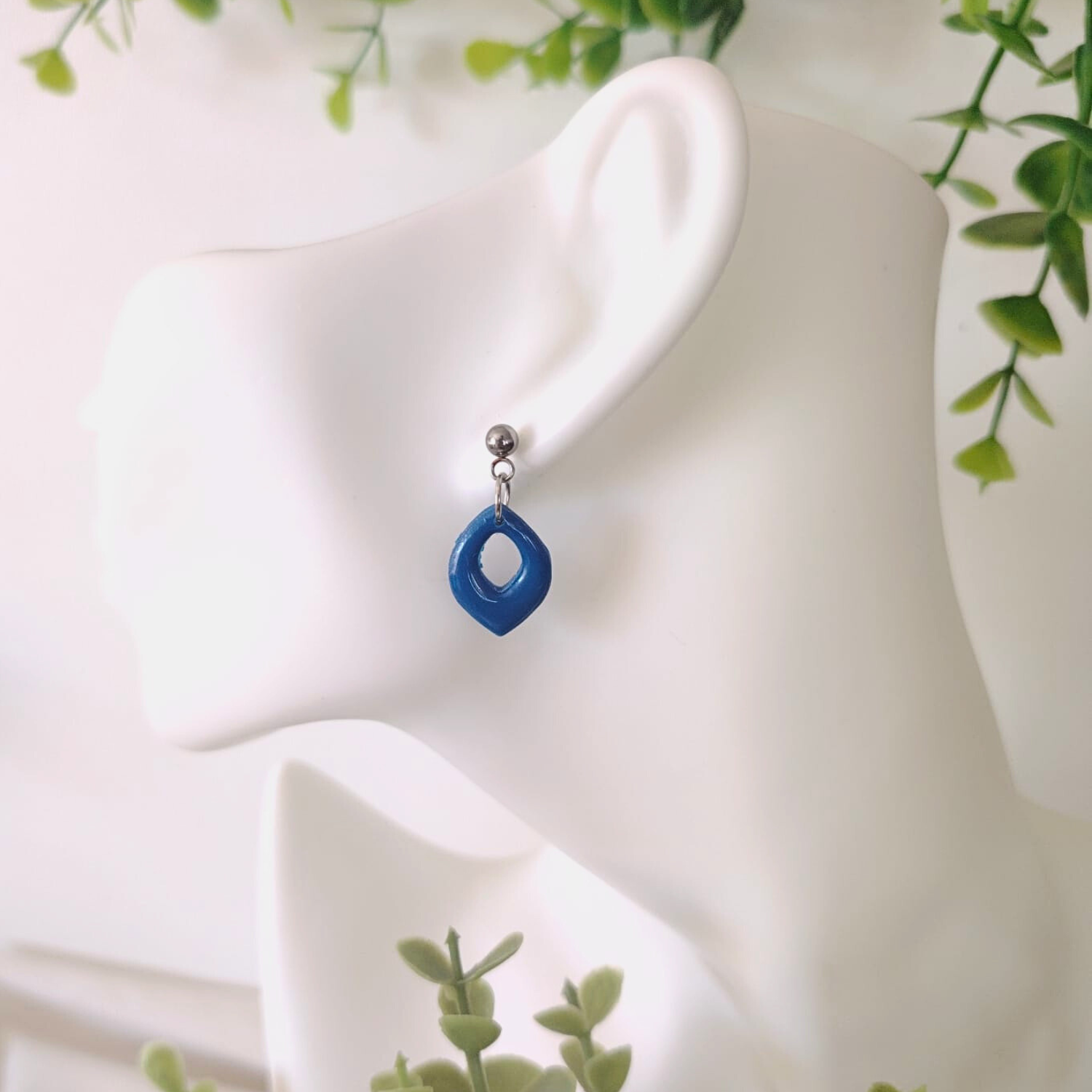 Mini Aurora Naušnice ✨ Elegantne naušnice za svaku prigodu