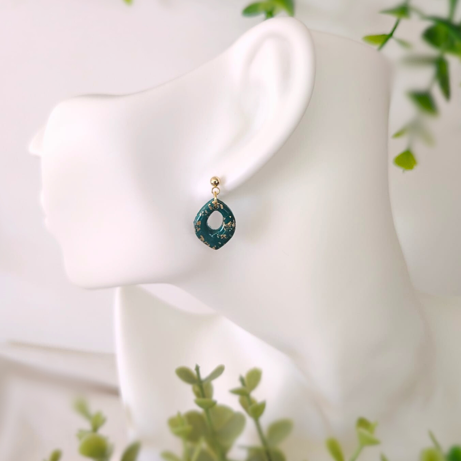 Mini Aurora Naušnice ✨ Elegantne naušnice za svaku prigodu