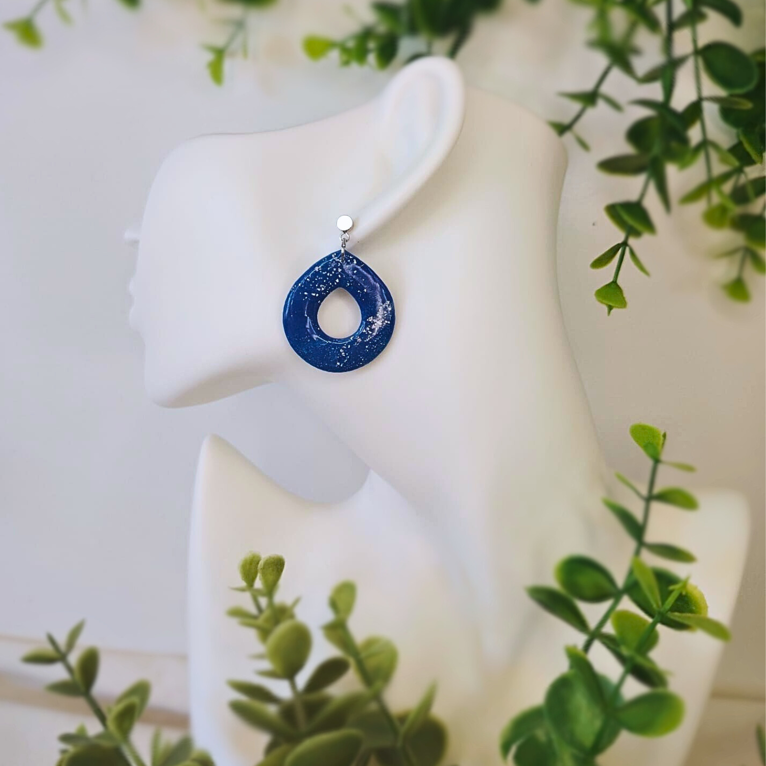 Blue Silver Harmony - Elegantne viseće naušnice