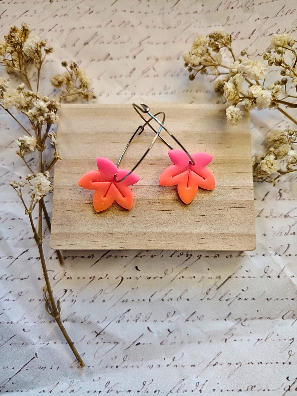 Autumn Leaves Hoops naušnice od polimerne gline – jesenski dizajn