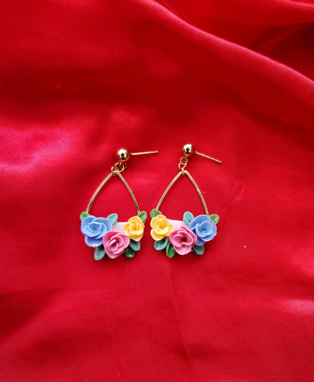 Golden Blossom naušnice drop od polimerne gline – ručni rad