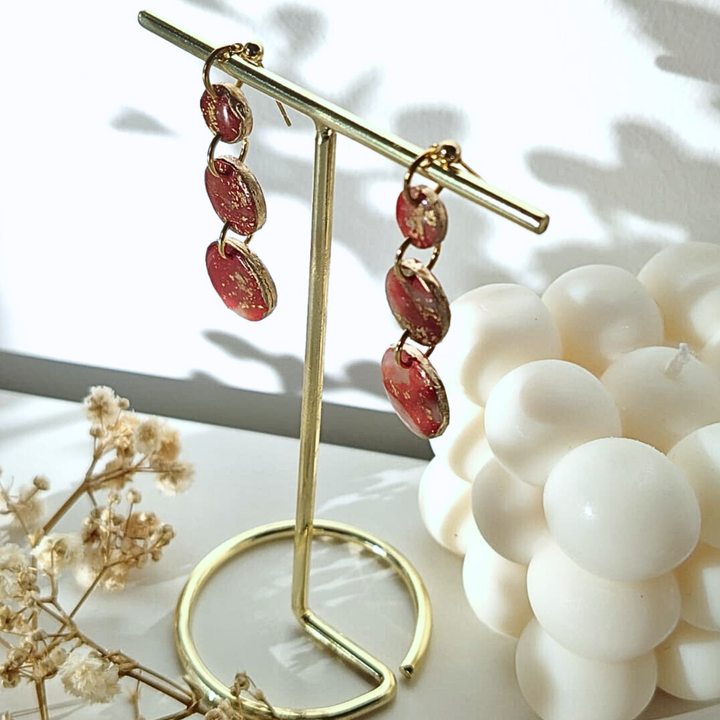 Trinity Circle Earrings – Naušnice od tri kruga u crvenim tonovima