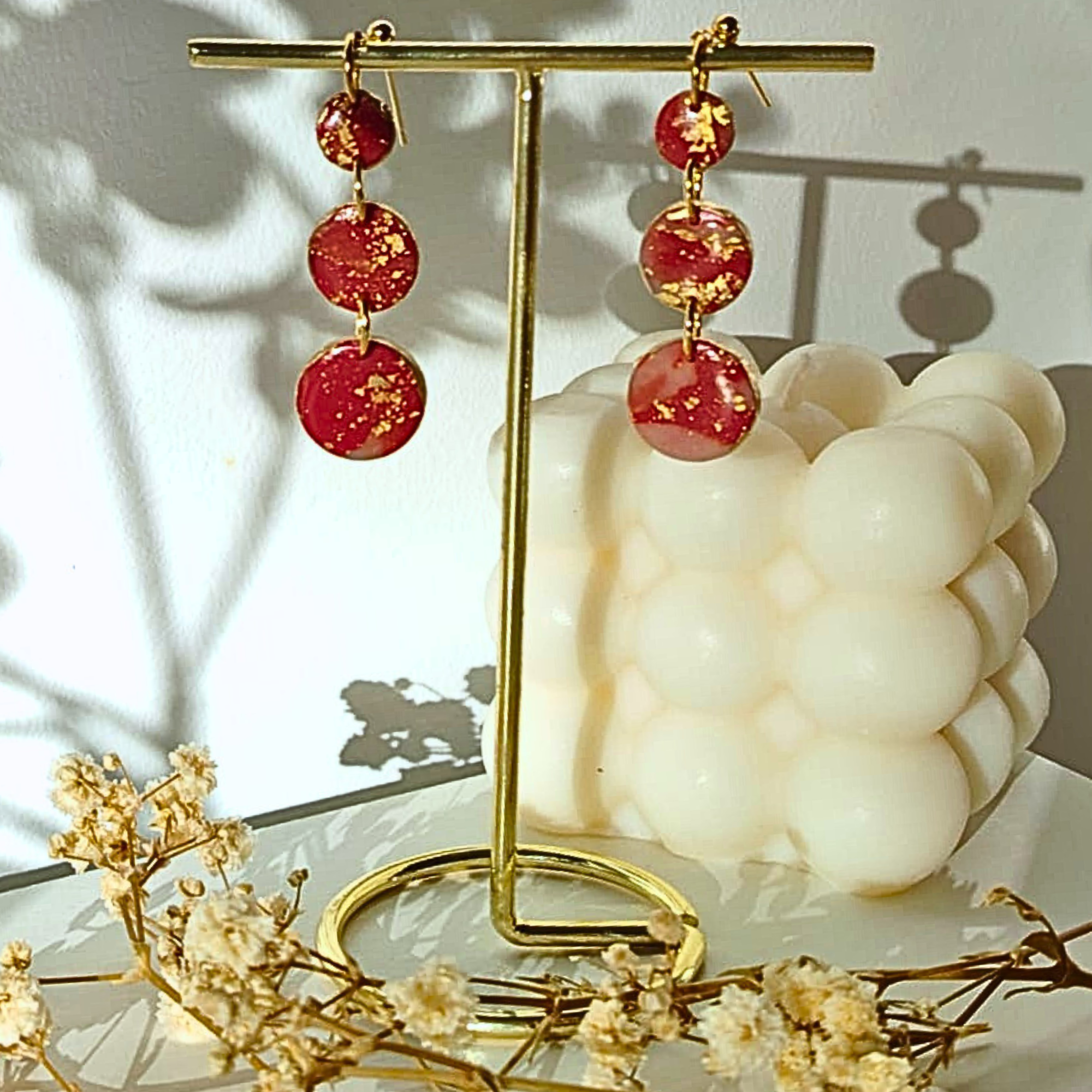 Trinity Circle Earrings – Naušnice od tri kruga u crvenim tonovima