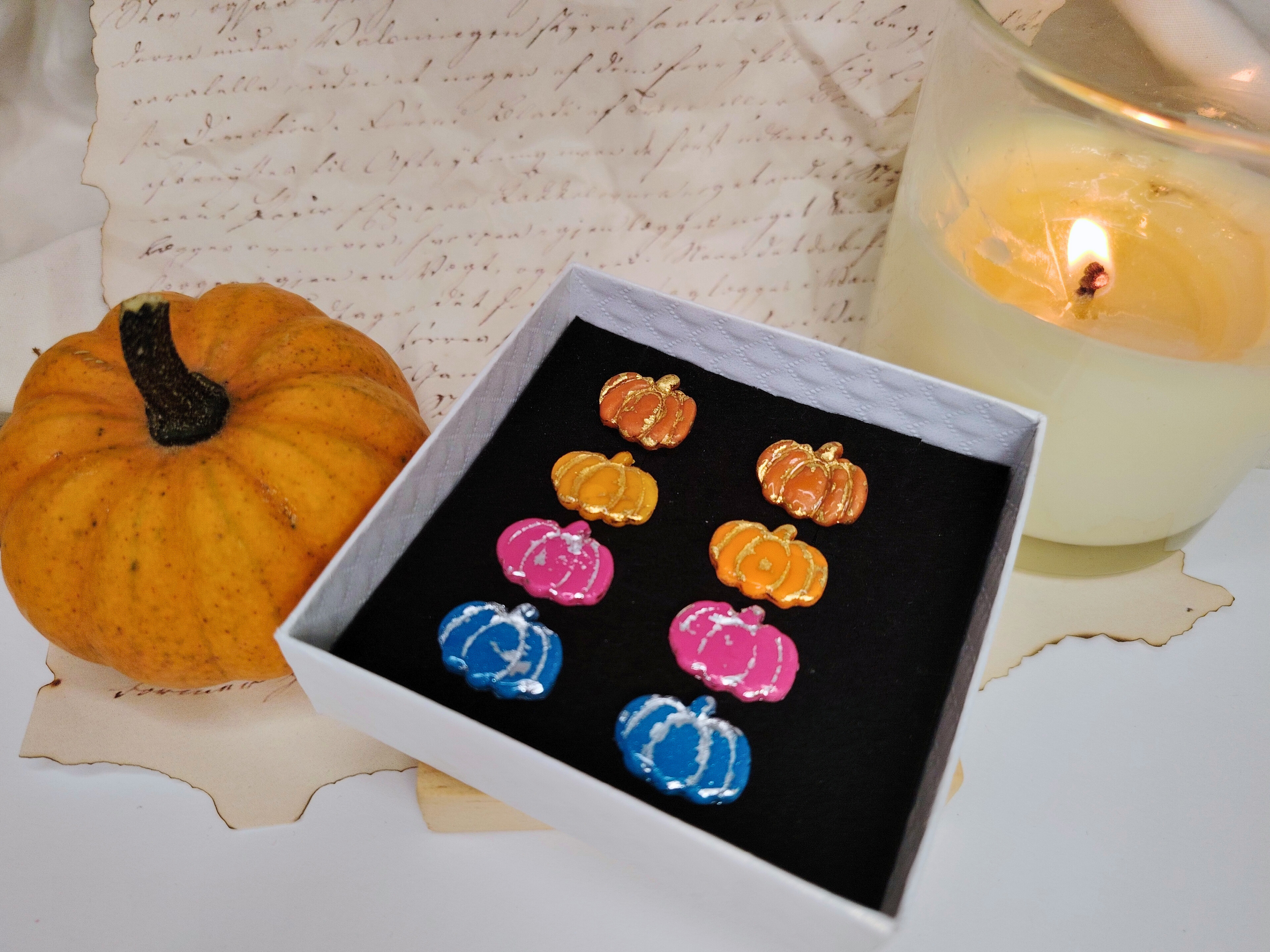 Mini Pumpkin naušnice od polimerne gline – stud design