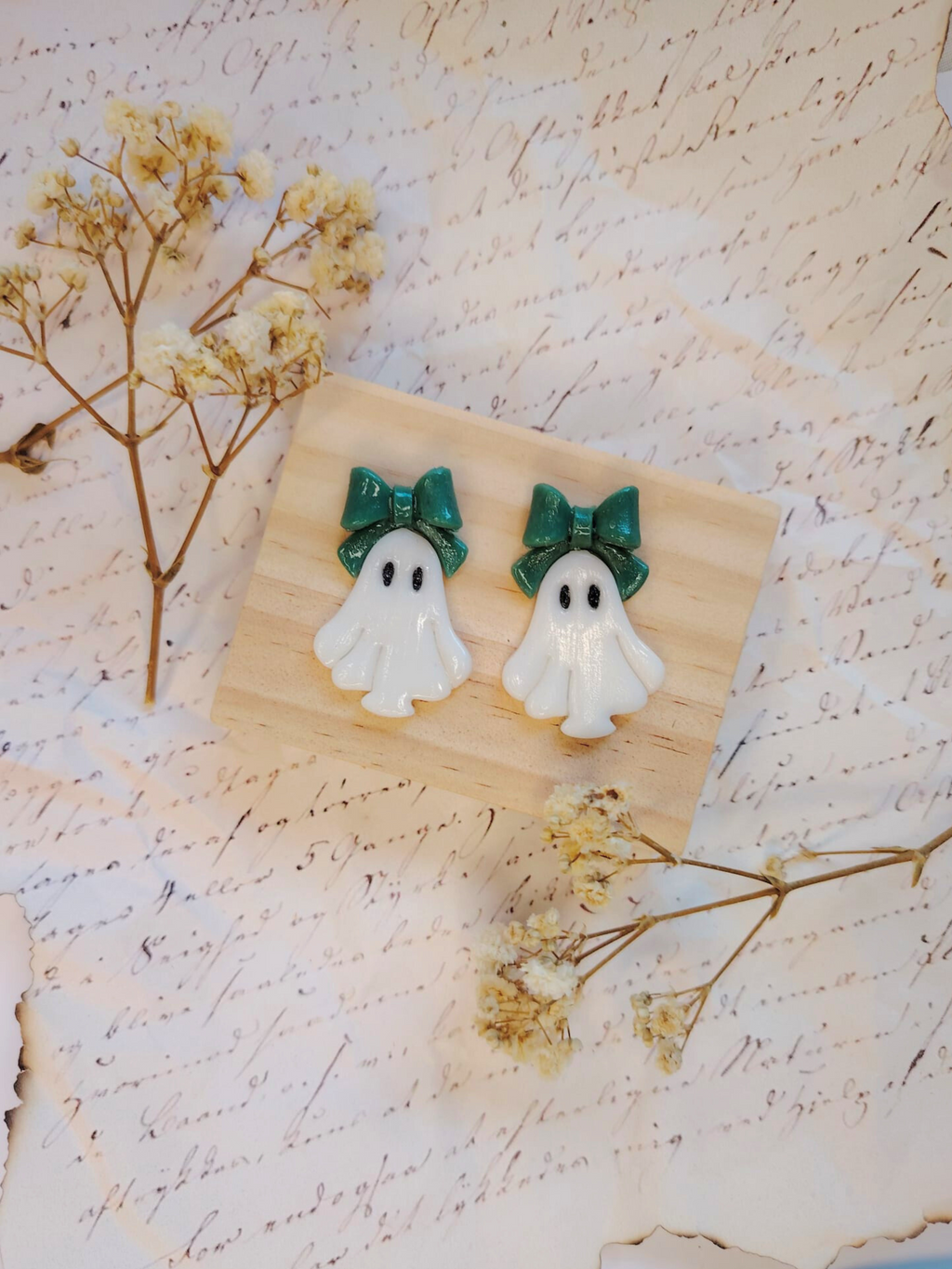 Cutie Ghost naušnice od gline – ručni rad