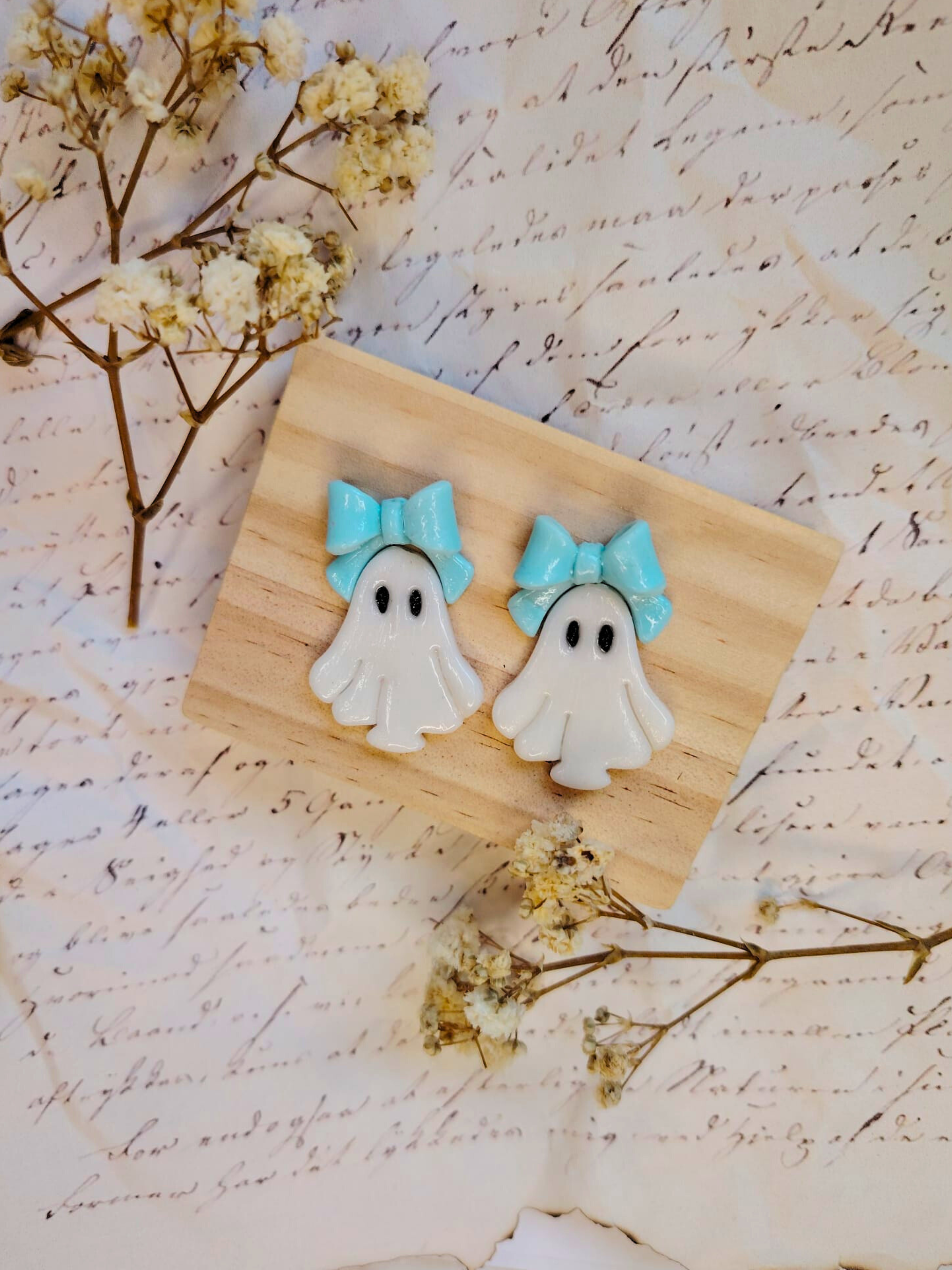 Cutie Ghost naušnice od gline – ručni rad