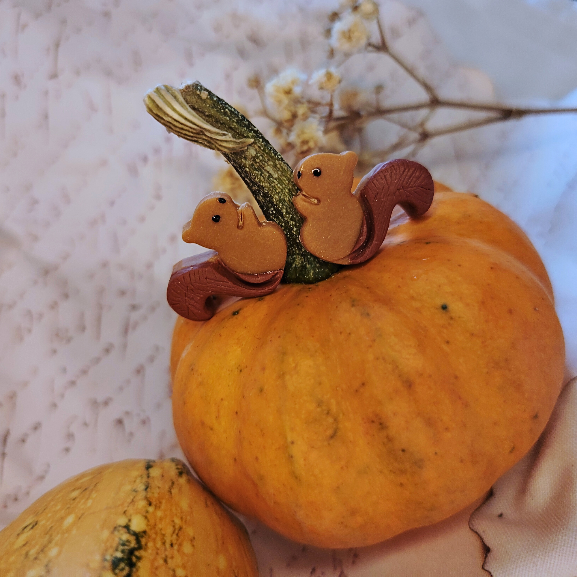 Squirrel & Hedgehog Studs / Vjeverica i Jež naušnice od polimerne gline – ručni rad