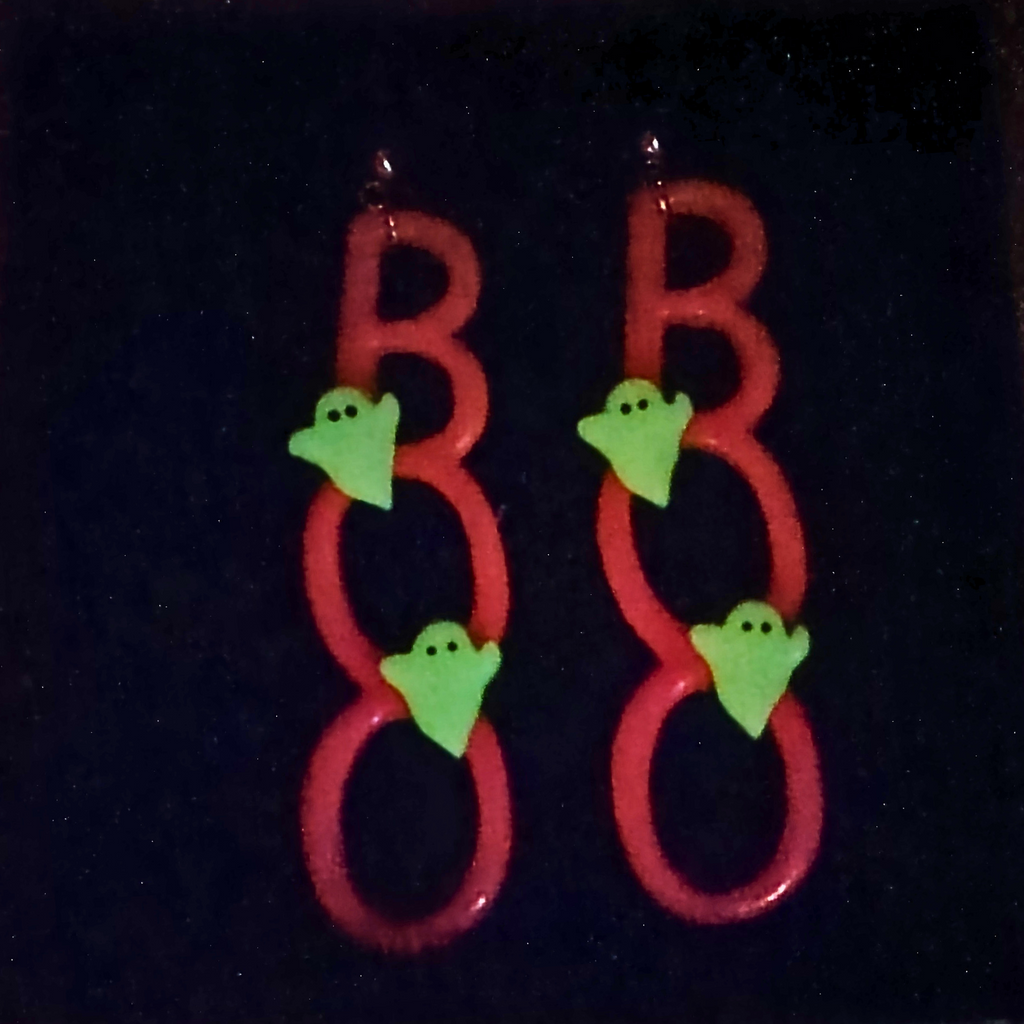 Neon Halloween naušnice od polimerne gline – Spooky Boo