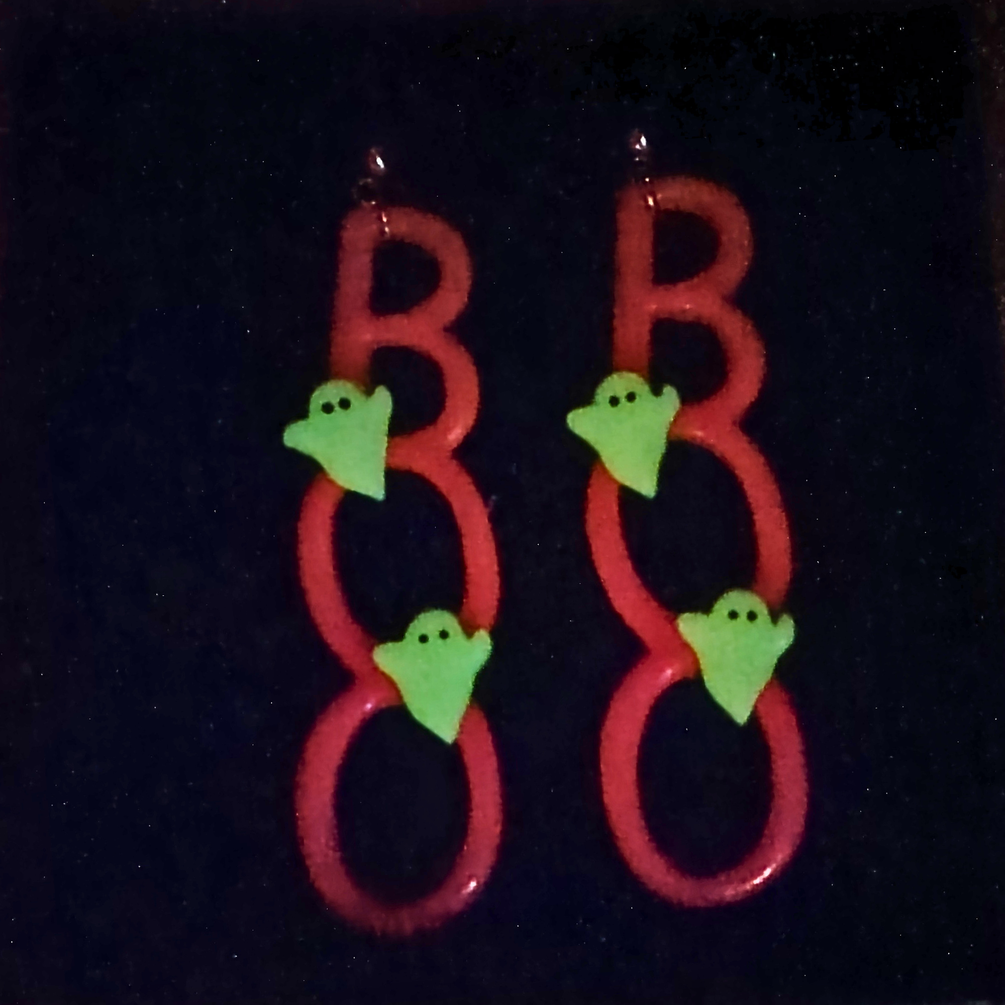 Neon Halloween naušnice od polimerne gline – Spooky Boo