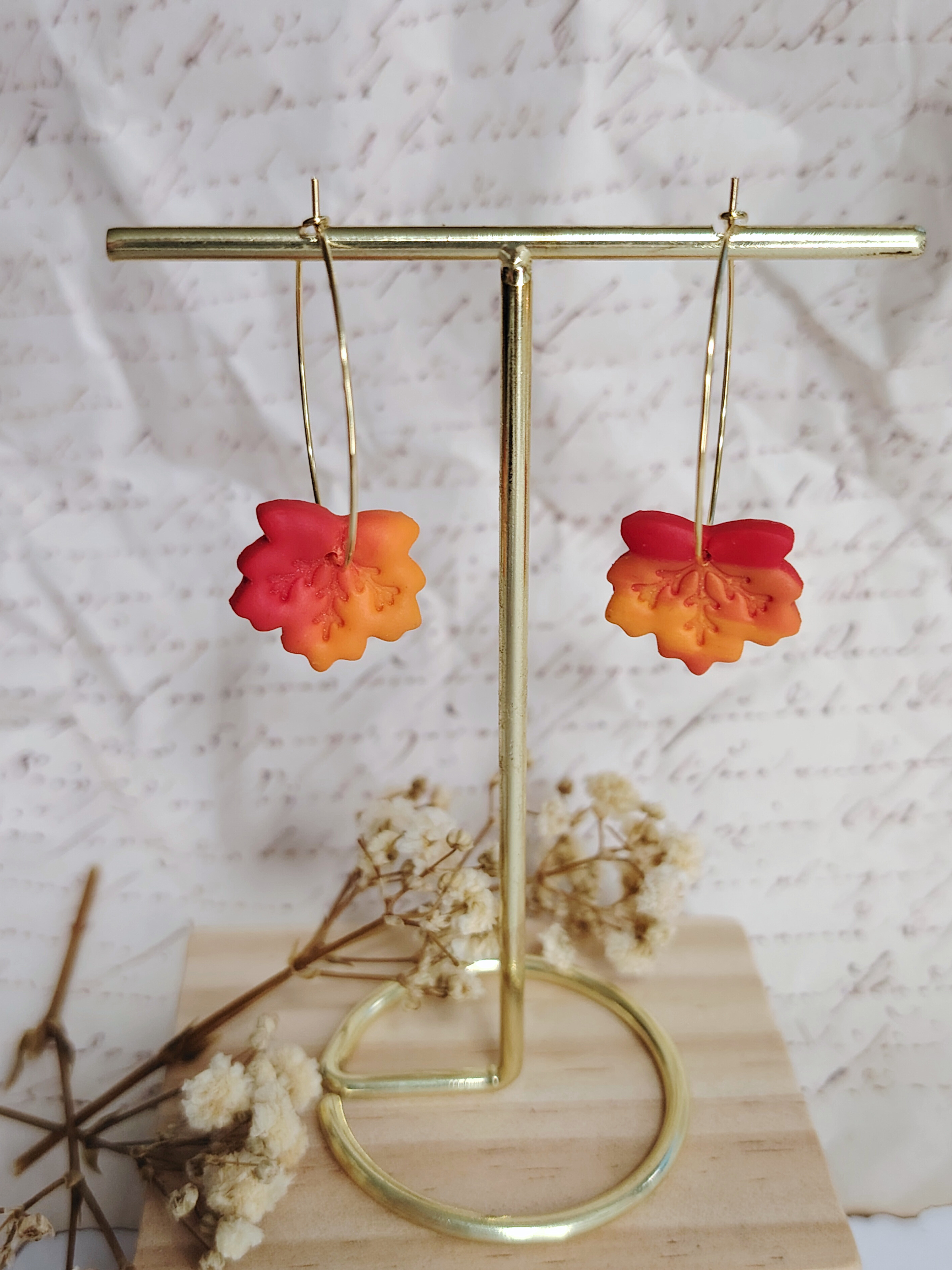 Autumn Leaves Hoops naušnice od polimerne gline – jesenski dizajn