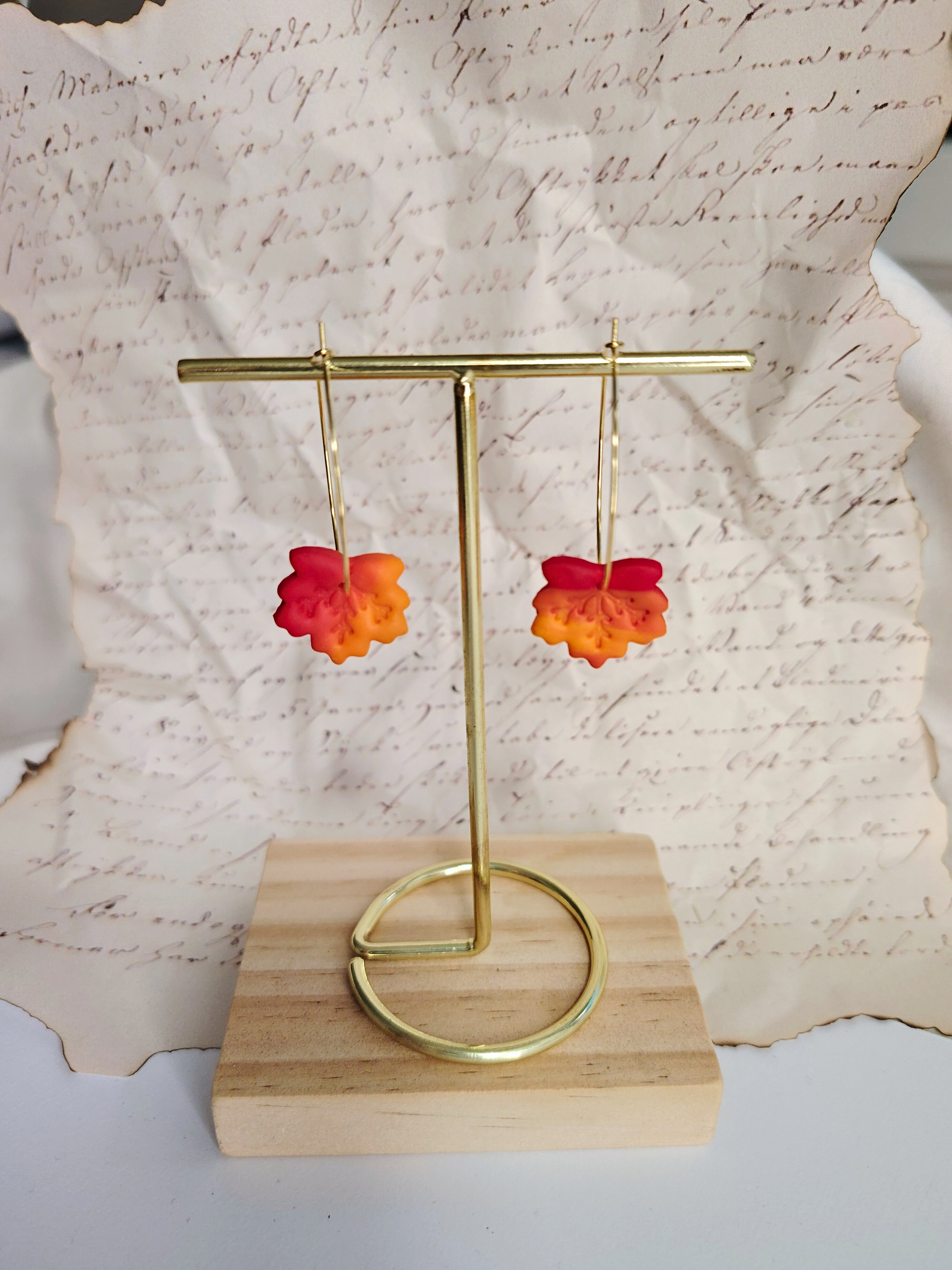 Autumn Leaves Hoops naušnice od polimerne gline – jesenski dizajn