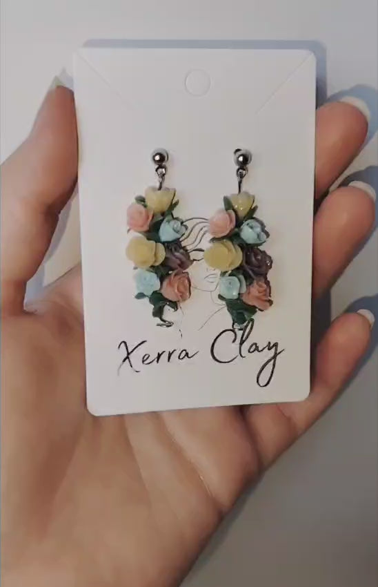 Blooming naušnice od polimerne gline – unikatni ručni rad